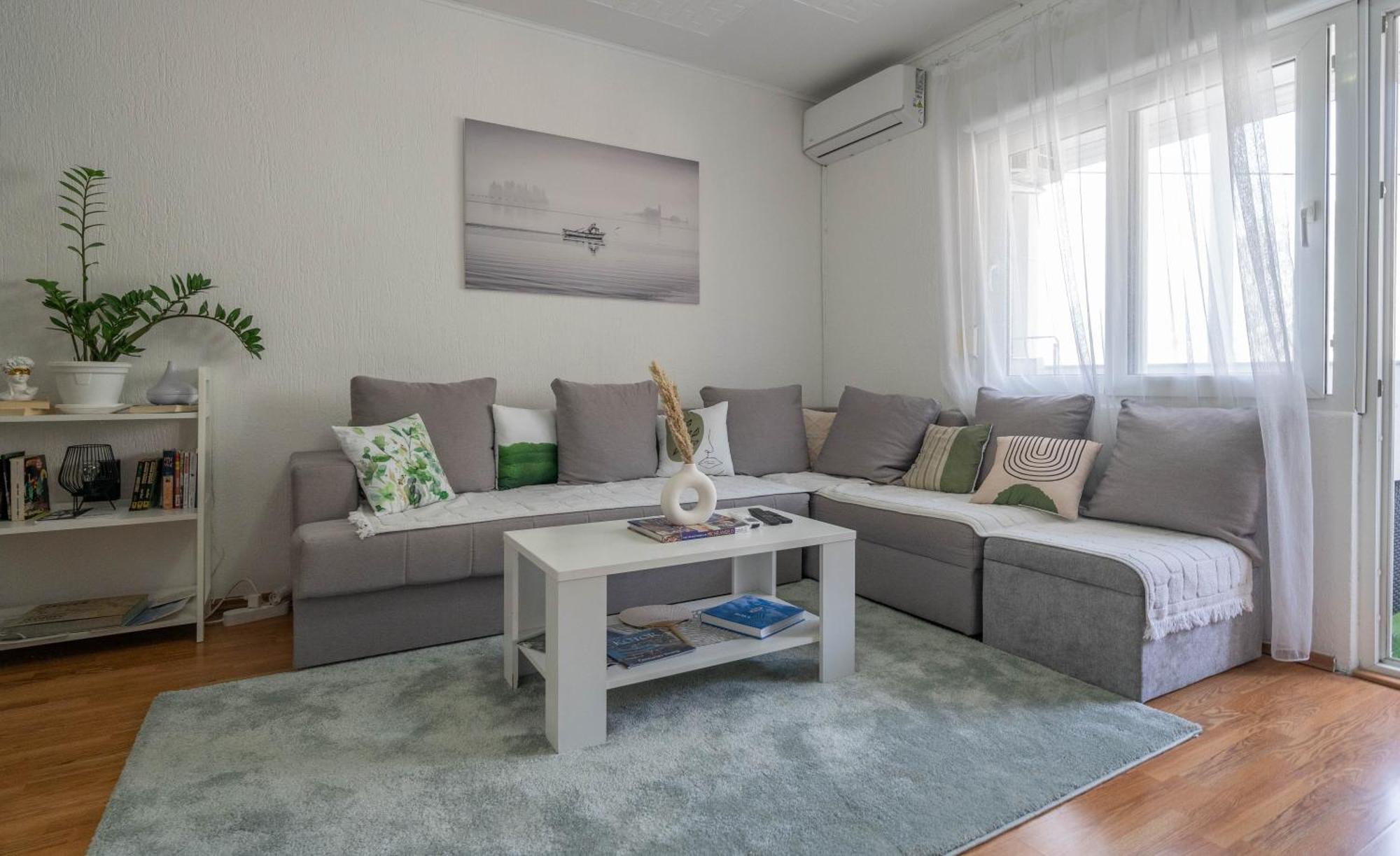 The View Of Kotor - Sea & Old Town View Apartment Екстериор снимка